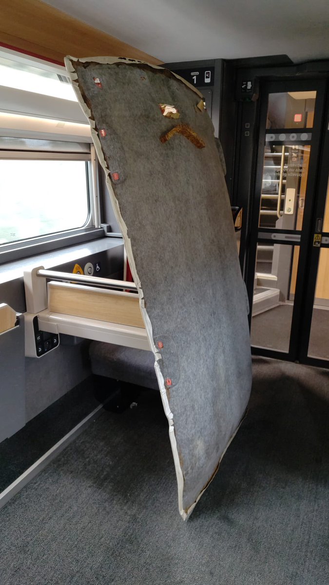 À propos de la polémique sur ce que serait « la nouvelle politique bagages », c’est vraiment … incompréhensible. 
2 énormes valises autorisées (avez-vous regardé la taille max autorisée ?) et un bagage à main. Comme dans l’aérien en fait (voire + généreux), mais ça ne choque