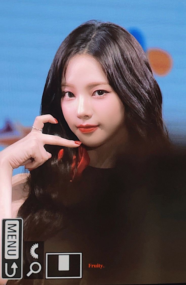 Lszkim's tweet photo. @nsngyie @ALTAIRWO Terimakasih berikutnya tidak kalah penting, segenap crew yang bertugas demi lancarnya pernikahan malam hari ini @nsngyie, @jciminyoo, @rljeonghan, @jodngwon, @azhdai, @jimkinyu, @imnotkuk dan @wfinte terimakasih kalian terbaik!! 

#JaeJiEndlessly https://t.co/cOfbncnzCx