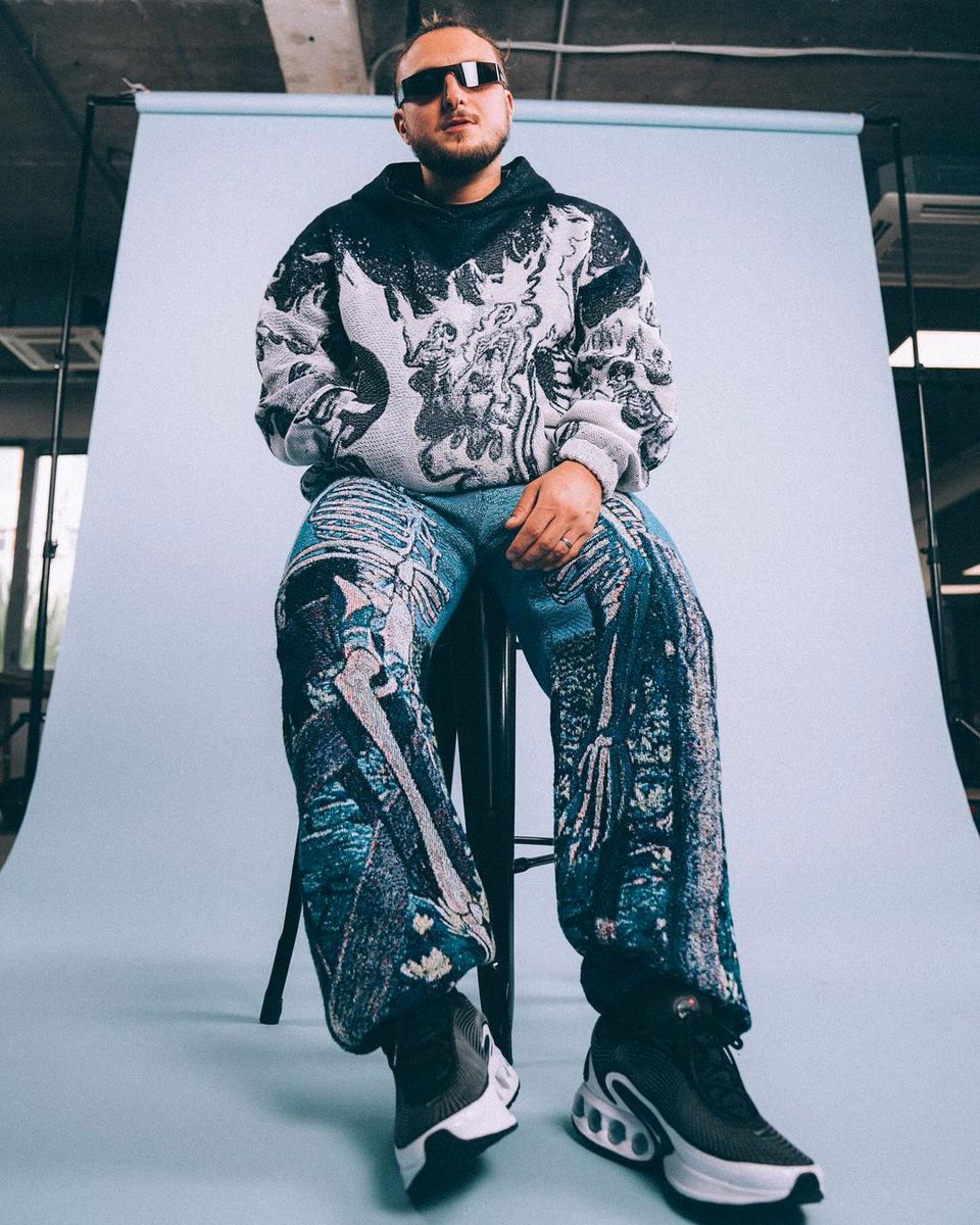 Artifice. tweet media