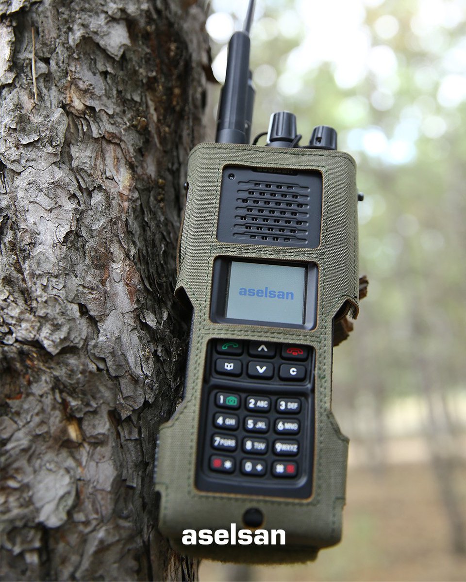 {#AskeriHaberleşme}
Elektronik Harp Korumalı El Telsizi: ⚡ARTCOM 5433 V/UHF-P⚡
⬇️
Akıllı telefonların yeteneklerini, baz istasyonu kullanmadan sağlayabiliyoruz.
⬇️
✅Kriptolu haberleşme
✅Otomatik telsiz ağı oluşturma
✅Canlı video aktarımı
...
...
#ASELSAN

🌐