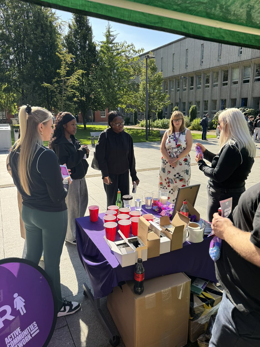 ActiveCN's tweet photo. Our EmpowHER safety campaign @OfficialUoM inspiring & encouraging students to educate themselves on personal safety , relationships & consent @OfficialUoM #EmpowerWomen #EducateOthers #EndGenderbasedviolence #ShareourMessage https://t.co/AAayznKPZU