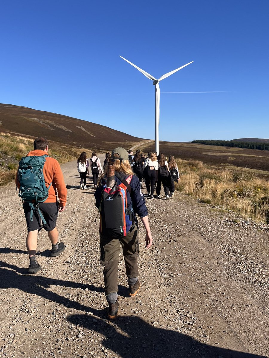Fabulous Geography Field trip today out at Dorenell Wind Farm today with Senior Phase pupils. They seen land use in real action! @LossieHigh
