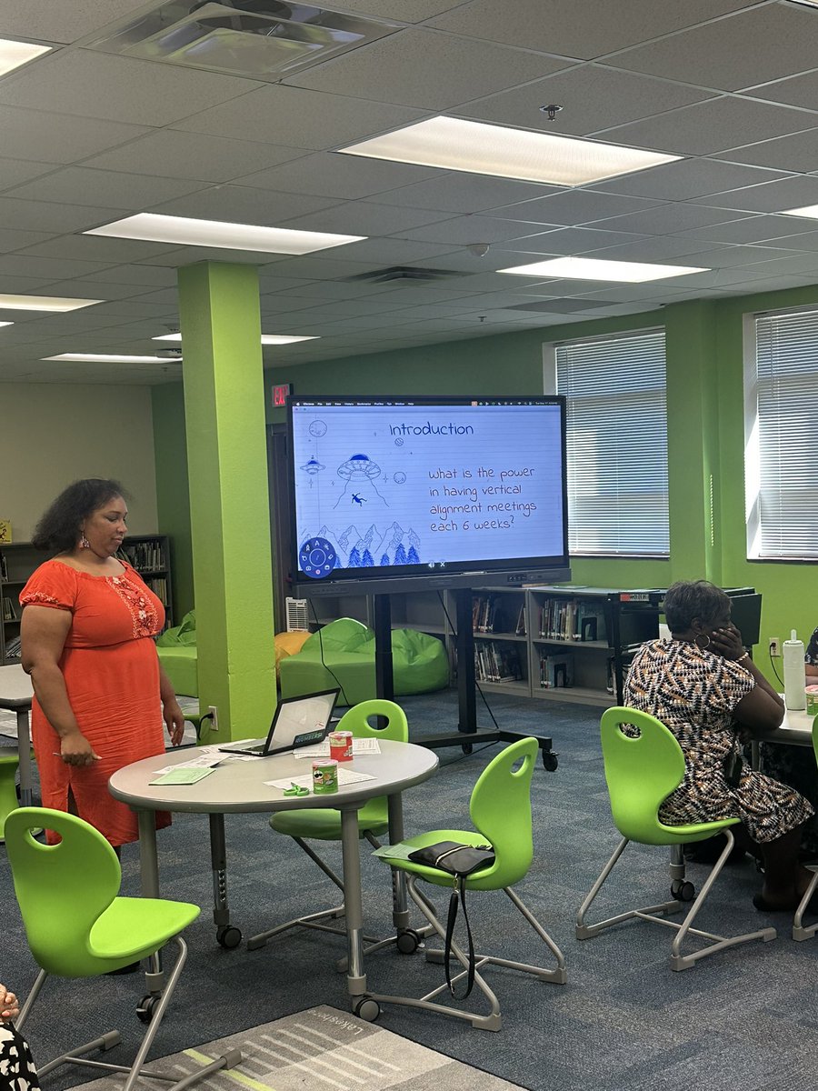 Mr_Conner's tweet photo. Shout out to our lead support teachers for leading campus-wide vertical planning and PD. Teachers leading teachers ๐ช๐ฝ. #makingthedreamwork #LANcommUNITY #OneLoganLove @LANschools @pdilley5 @LALoganFWISD https://t.co/vrqidBhZlN