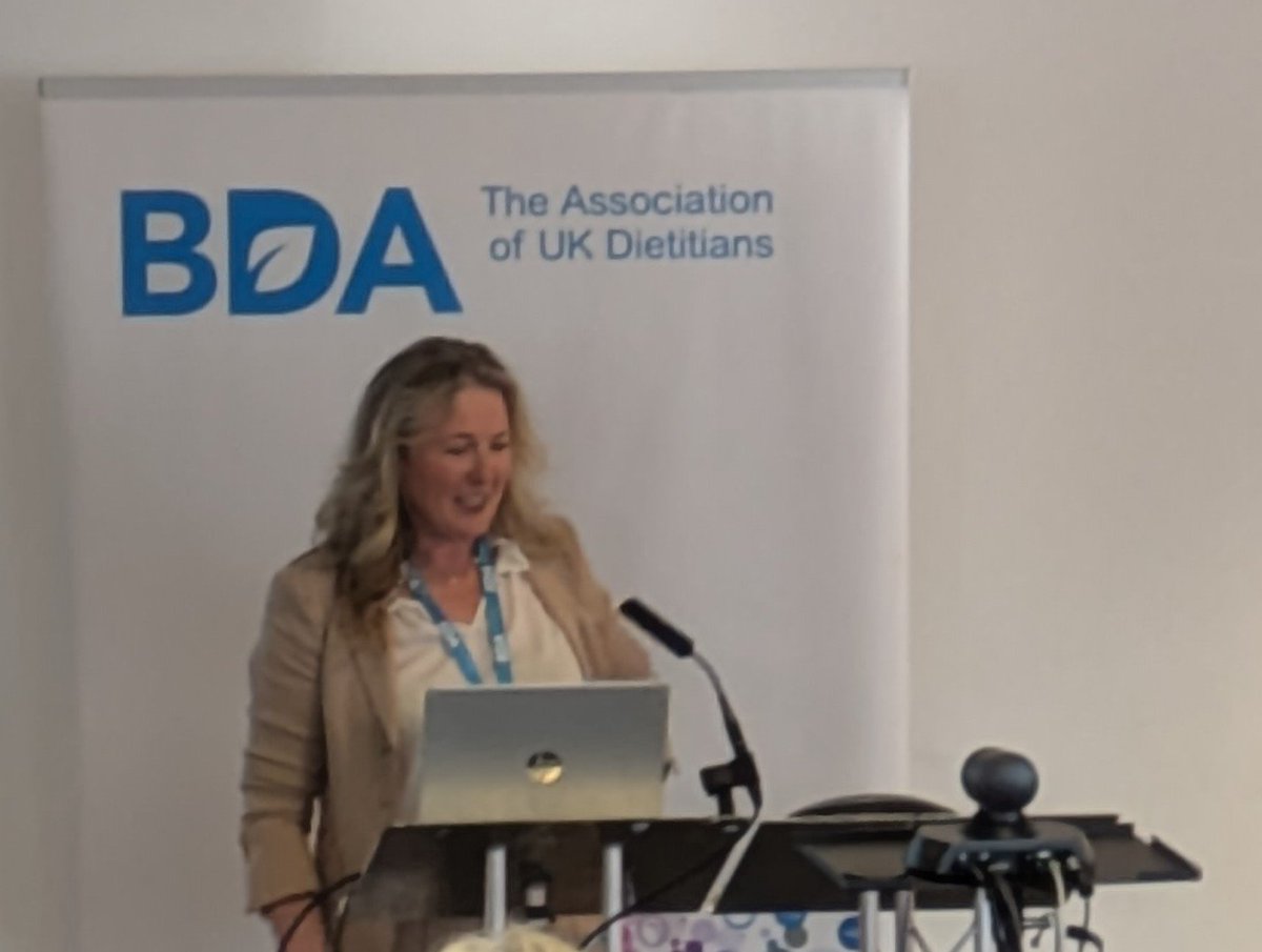 SusanPriceRD's tweet photo. An honour to hear our penultimate speaker&amp;fellow #ElsieWiddowson Lecturer @JacqWalkerRD  discussing a public health approach to dietetics with a digital focus

@BDA_Scotland  @BDAWOSBranch @BDAEastScotland @BDA_Dietitian 
#WhatDietitiansDo
#TrustADietitian
#DigitalFirstApproach https://t.co/v9e7M6fMYy