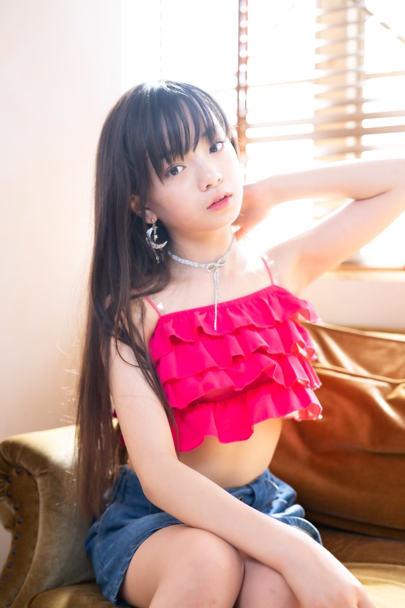 IOSダイレクト23系赤2個　坂ちゃん掲示 カレンダーをいただきました】 原水爆禁止日本協議会様より