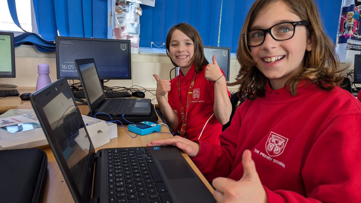 TPS_Computing's tweet image. #CodeClub is back! Welcome to our new Year 7 attendees! #yourPrioryJourney