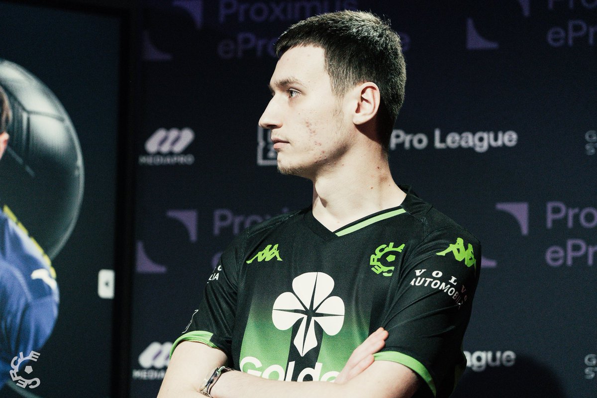 Après une année riche en émotions, je vous annonce mon départ du <a href="/cercleofficial/">Cercle Brugge</a> , je les remercies de m’avoir offert l’opportunité de me relancer la saison dernière. 

Wij bedanken de supporters voor de steun gedurende het hele seizoen 💚

🔜⏳
<a href="/Aurelinho__96/">Aurelio Coster</a>