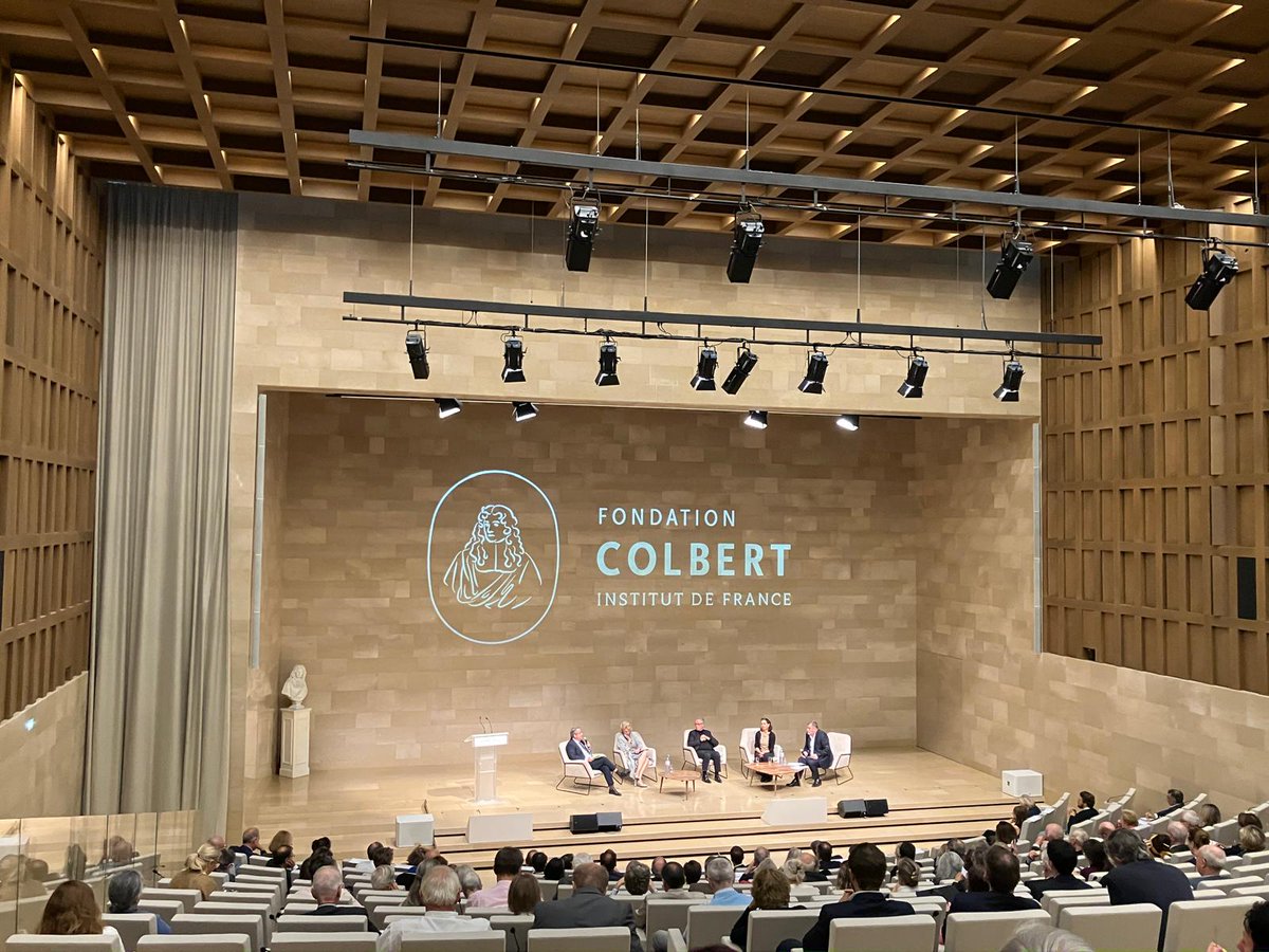 PresidentDH (@presidentdh) on Twitter photo J'ai eu plaisir à participer ce matin à la Rencontre Colbert organisée par l'<a href="/InstitutFrance/">Institut de France</a>, lors de la table-ronde "Le patrimoine : un nouvel esprit d'entreprise", où j'ai pu développer l'apport économique important des monuments historiques privés dans tous nos territoires 📈 J'ai eu plaisir à participer ce matin à la Rencontre Colbert organisée par l'<a href="/InstitutFrance/">Institut de France</a>, lors de la table-ronde "Le patrimoine : un nouvel esprit d'entreprise", où j'ai pu développer l'apport économique important des monuments historiques privés dans tous nos territoires 📈