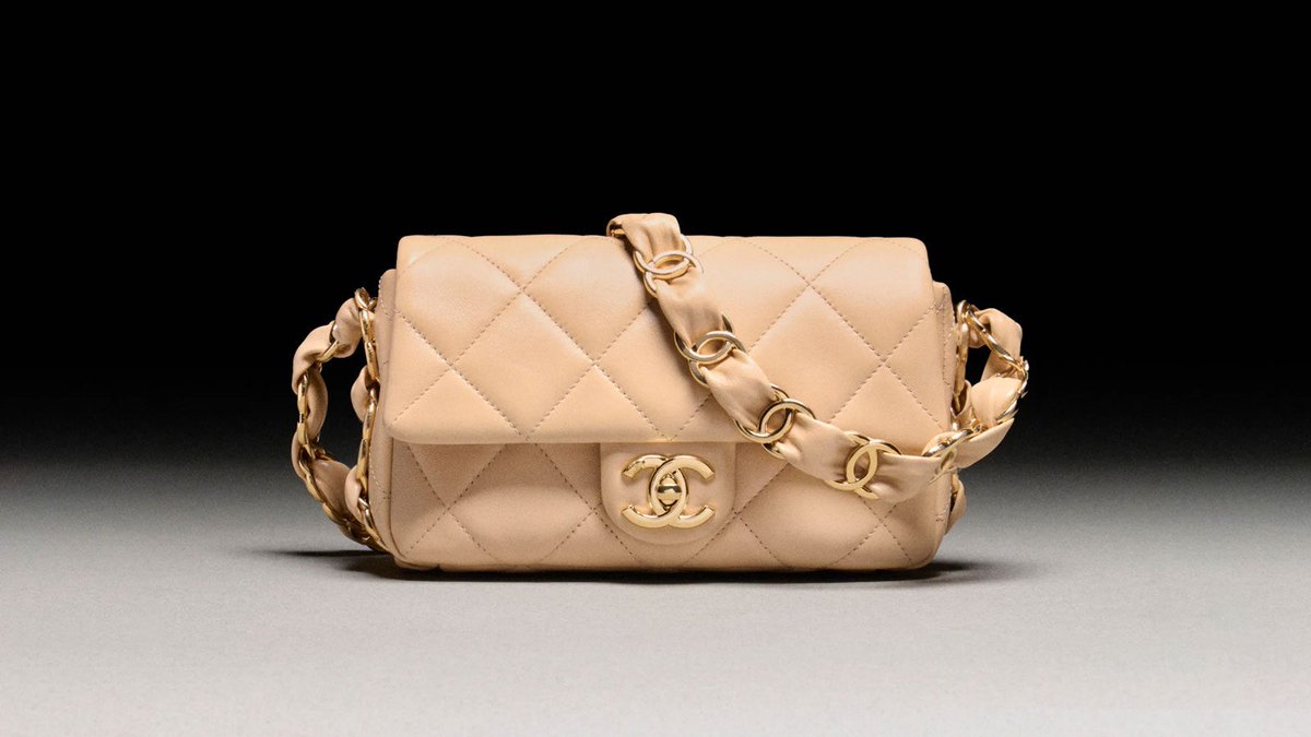 ExpressKantem's tweet photo. Chanel Fall 2024 Just Hit, and We’ve Got the Scoop on the Collection’s Best Bags https://t.co/PbgY7Apqwr https://t.co/75RCZWthxz