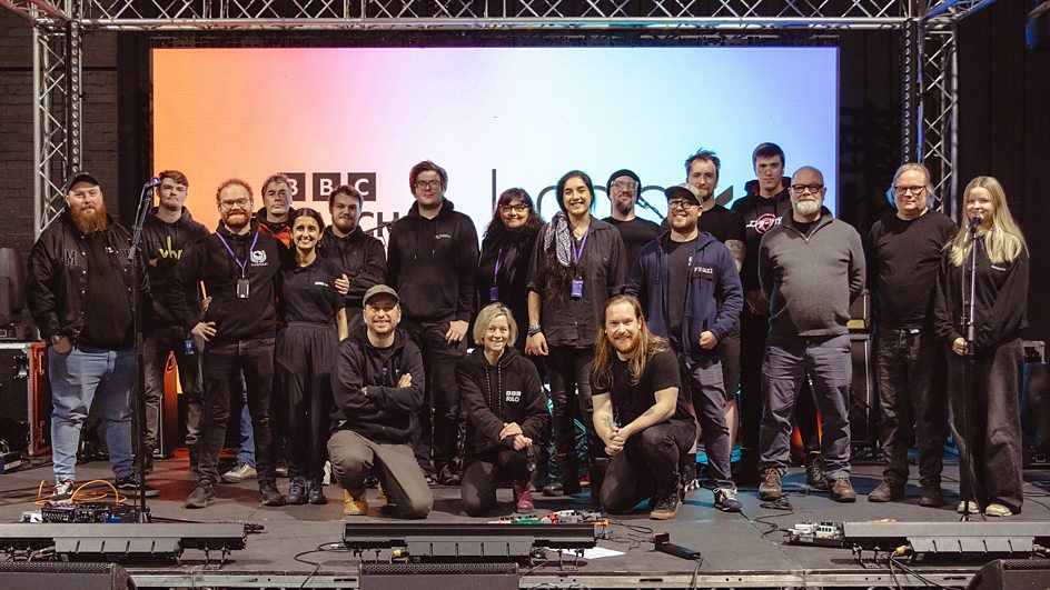 The <a href="/BBC/">BBC</a> Research &amp; Development team recently came to Production Park to trial a live capture and stream of artists into 3D test worlds – giving players the illusion they’re really there, in real time. Read more 👇

productionpark.co.uk/news/bbc-works…