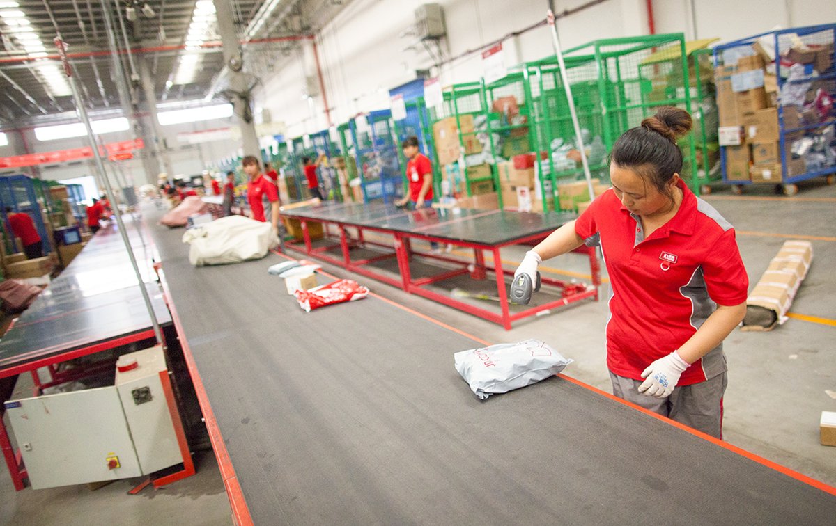 E-commerce international : les États-Unis et l’UE s’attaquent aux exemptions de droits de douane des petits colis dlvr.it/TDNxhT