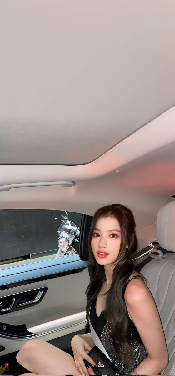 ForeverTwiceOT9's tweet photo. Wednesday Sana. Part 2

FULL SCREEN WALLPAPERS.

Go to my Google drive and download 35000 HD Twice photos for free.
https://t.co/qJVZoqRylP

#TWICE #트와이스 #ONCE #원스 #OT9
#사나 #サナ #さな #SANA #湊崎紗夏 https://t.co/7GoQKBplJm