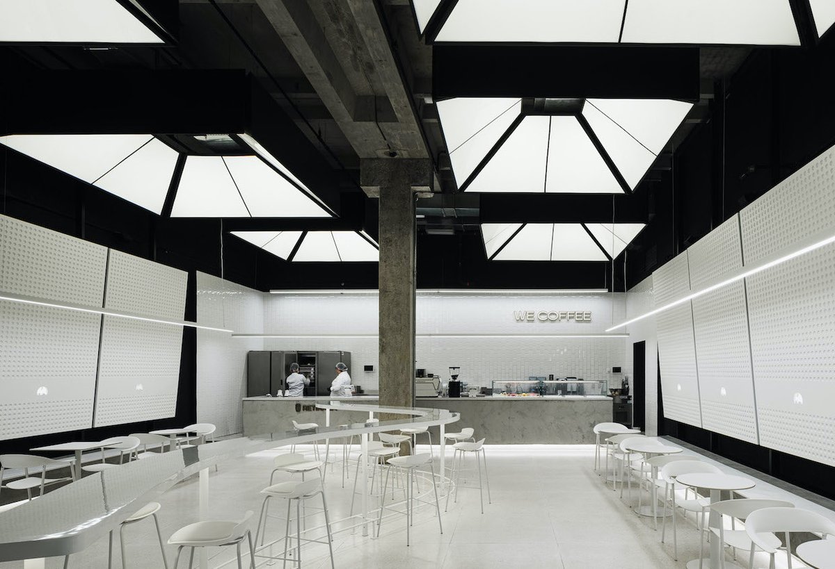 BigCoffeeTrader's tweet photo. Design Details: White in Black at We Coffee in São Paolo https://t.co/s7DgFTc8bs https://t.co/3QbmChsSLT