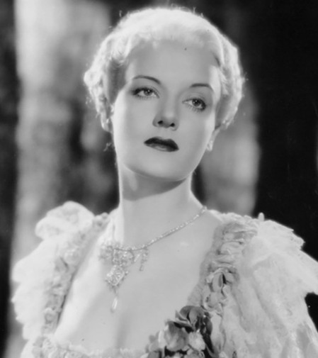 TinseltownTwins's tweet photo. Dorothy Tree #ClassicGirlOfTheWeek #DorothyTree https://t.co/mVSSnmYQdr