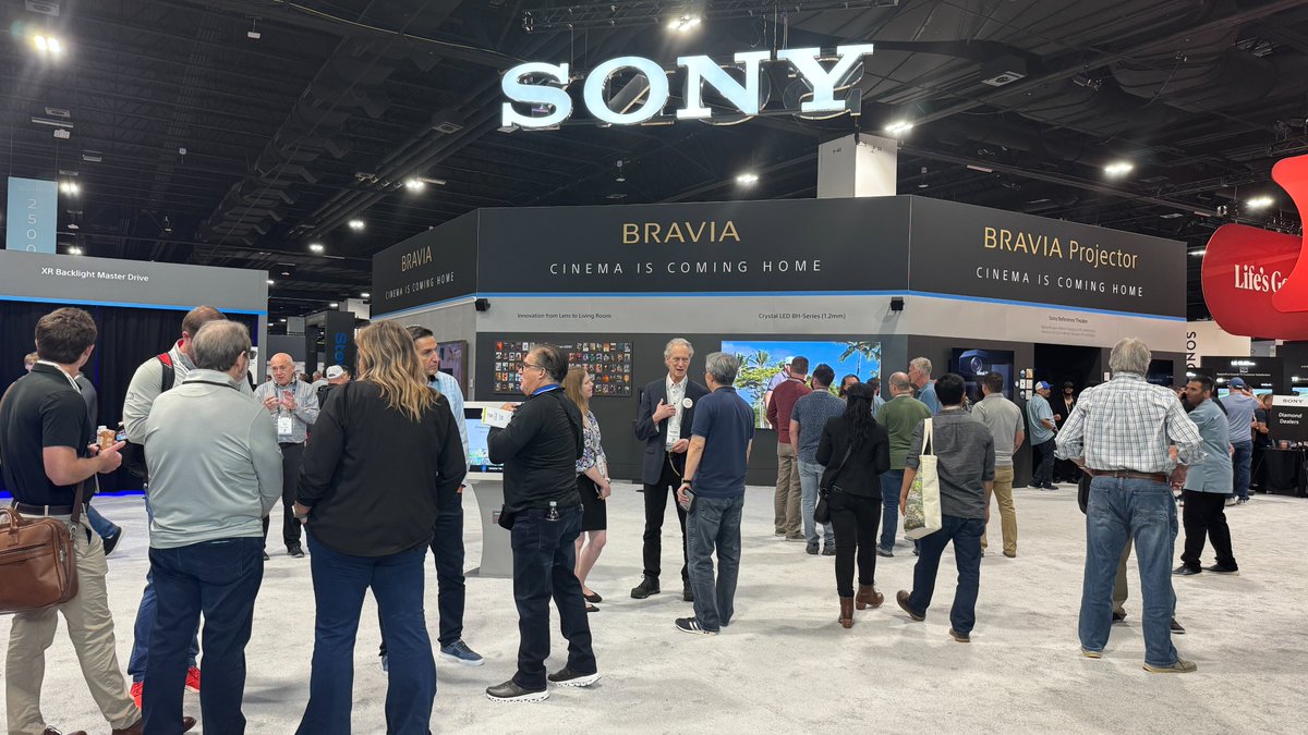 CEDIAExpo_CIX's tweet image. THANK YOU to all the exhibitors &amp;amp; partners who made #CEDIAExpo and #CIX24 a success! Your innovation &amp;amp; dedication made this year’s event unforgettable. 

We’re so grateful for your support. 🫶   

See you in Denver next year! #SmartHome #ProAV #TechInnovation 

📸: Emerald/CEDIA