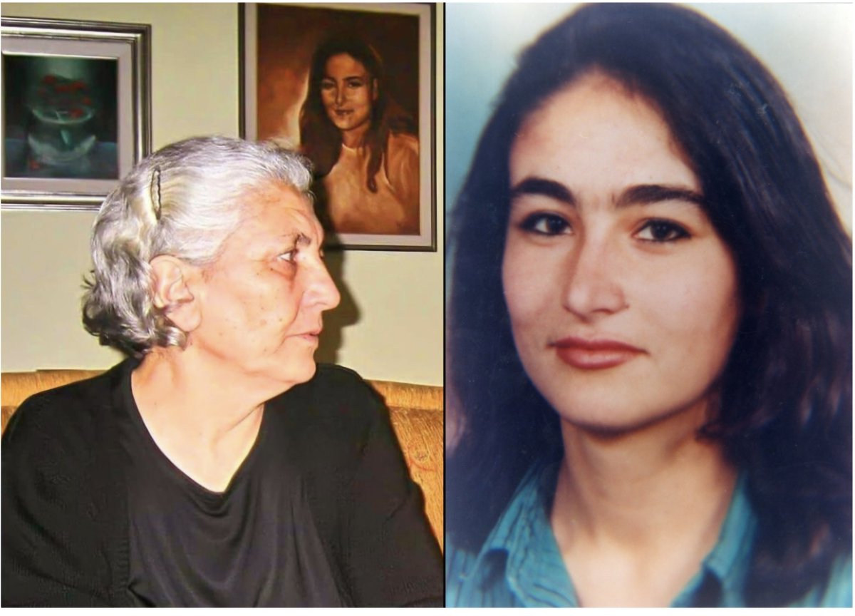 dertli_divani's tweet photo. 2Temmuz1993 Sivas madımak otelinde yakılan, Gülsüm Karababa'nın annesi SULTAN ANA Hakk'a yürüdü...
19 eylül perş.saat 13.00 da batıkent PSA Cemevinde rızalık erkanı  sonrasında Karşıyaka mezarlığında sırlanacaktır. 
Sultan ananın Devri daim,mekanı gönüller olsun. #sultanana https://t.co/DlZaxYkNIl