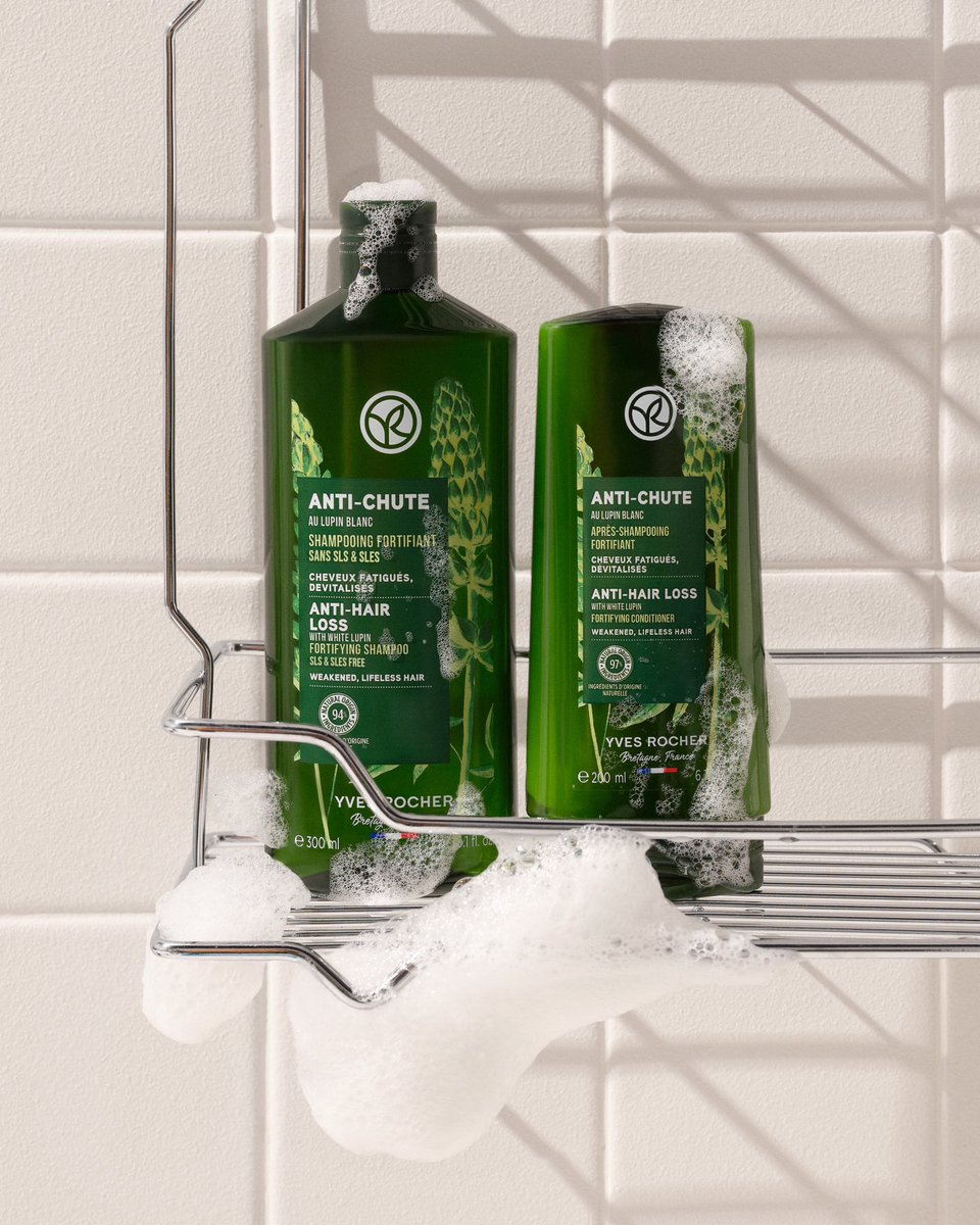 Zayıflayan, cansızlaşan ya da daha fazla dökülmeye başlayan saçlarınızı Anti-Chute serimizle tanıştırmaya ne dersiniz? 😉🍃 Hem de 6 Ekim’e kadar tüm saç ürünlerimizde 3 AL 2 ÖDE fırsatı sizi bekliyor 🫶🏻

#yvesrocher #dökülmeyedurde #benimsaçhikayem