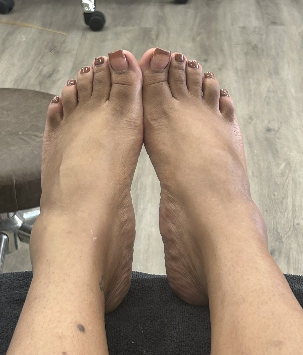 <a href="/HumbleSoleKing/">HSK 👣 👑</a> 🥰🍫