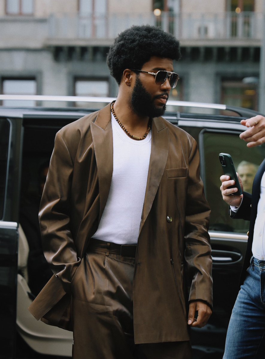 thegreatkhalid's tweet photo. Milano https://t.co/wsKfTobW77