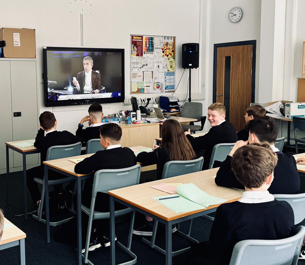 S1 learning about Chariots Of Fire in the context of the 1924 Paris Olympics and 2012 London Olympics. #ambition #healthandwellbeing <a href="/clydeview_a/">Clydeview Academy</a>