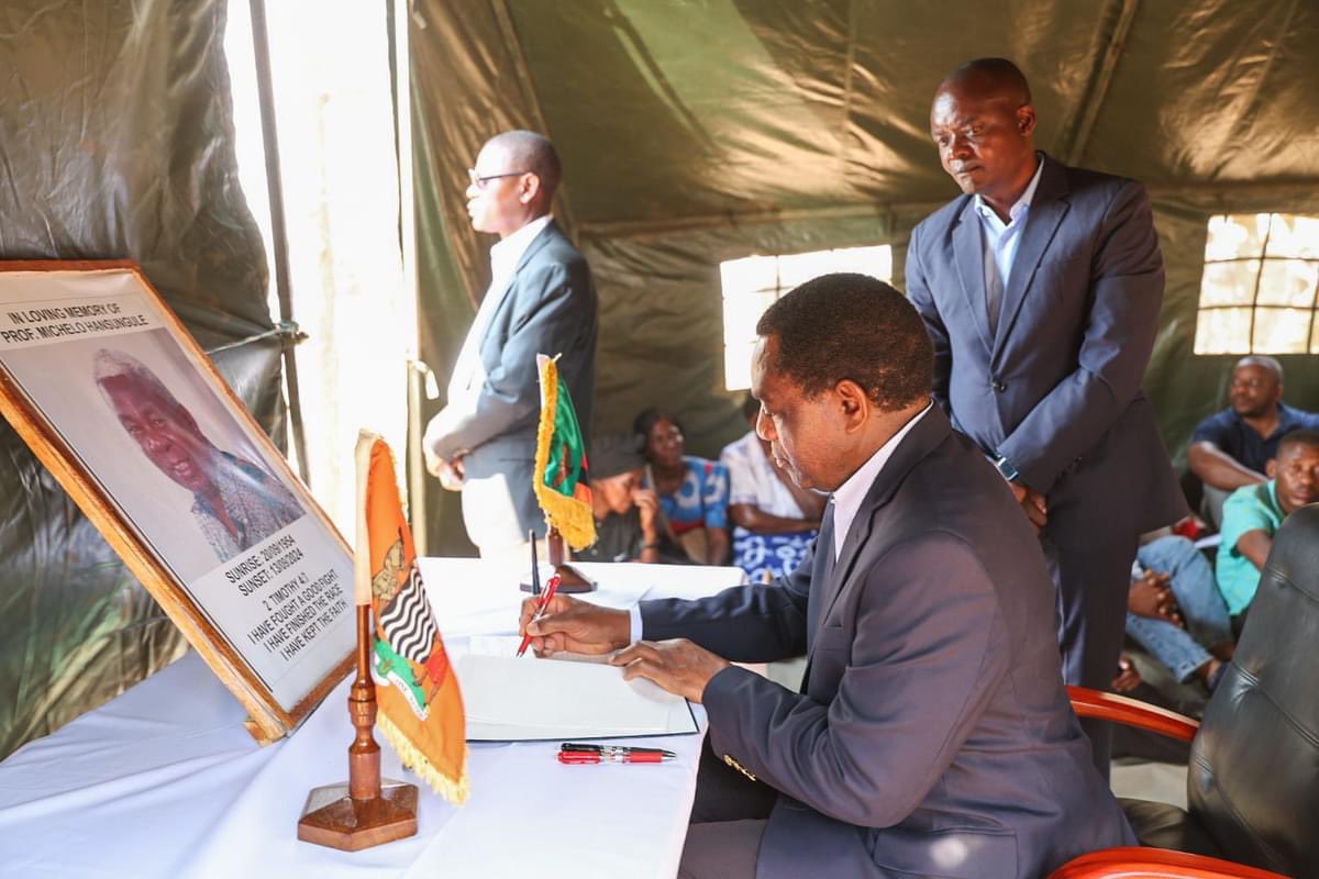 A sad day in Zambia as we lay to rest Prof Michelo Hansungule in Maanda Village, Choma. We mourn the loss of a distinguished lawyer &amp; advocate for justice &amp; human rights, who embodied the essence of an African patriot. Bali mulombwana mwini mwini. Rest well, son of the soil.🇿🇲