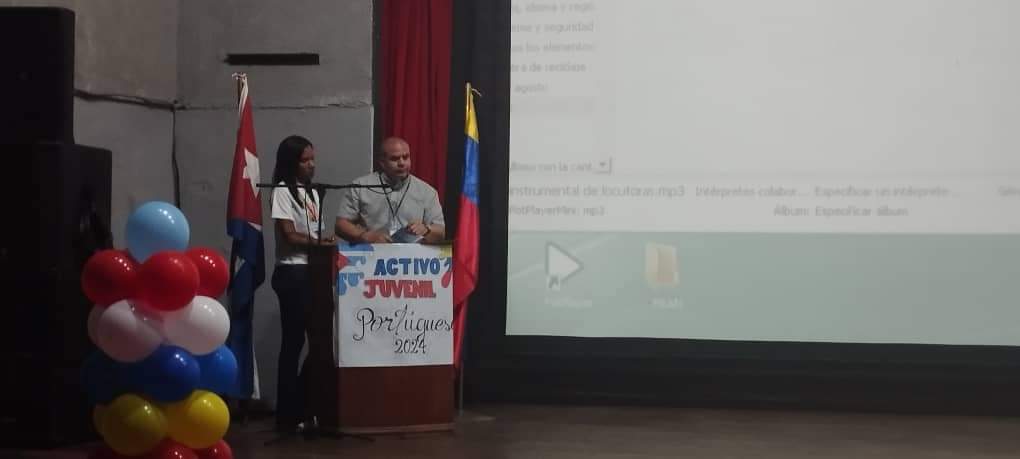 DrYusleivy's tweet photo. Participamos en la plenaria del Activo Juvenil del estado Portuguesa, acompañando a la Dra Yenny Silot Activista Juvenil Nacional y funcionarios de la Dirección de la Misión Médica Cubana en Venezuela #UnidosXCuba #CubaPorLaVida #CubaCoopera https://t.co/6Mx36pDdDj