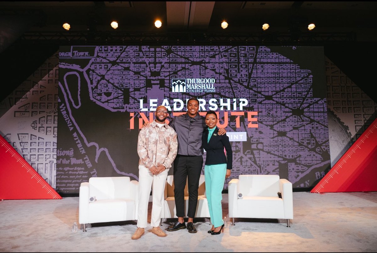 KyleOnTheMic_'s tweet photo. Thank you @theinternxl & @tmcf_hbcu for having me moderate a powerful panel on Transforming Corporate Success into Social Responsibility. π€πΎπ€ #InternXL https://t.co/EwbeVLOE6N