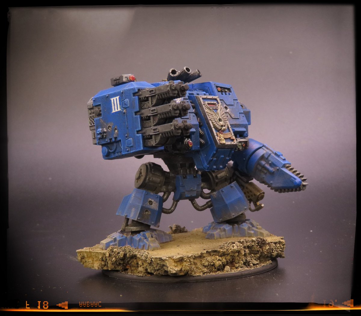 point_hq's tweet image. Not often that I dabble in 40k these days but I felt this old Dreadnought could do with a spruce up. New base, battle damage and some weathering added 😊
#Warmongers #wargaming #paintingwarhammer