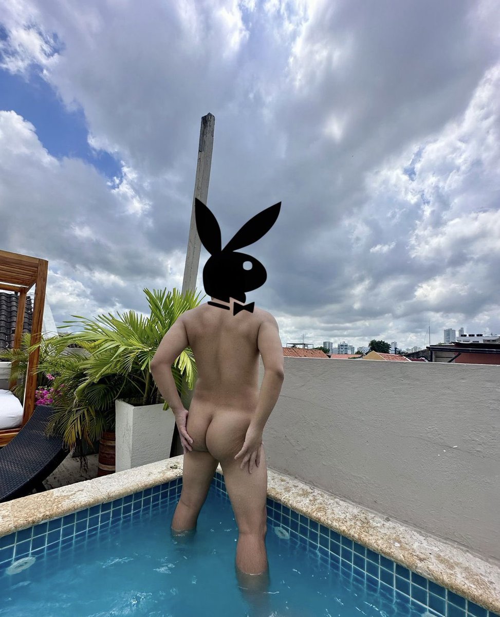 AnnieAxel's tweet photo. Hola!!! Somos 3 en busca de una pareja para salir hoy en la noche! Queremos cerrar estas vacaciones con broche de oro. 
#swinger #parejas #intercambio https://t.co/yLuz5GC0EW