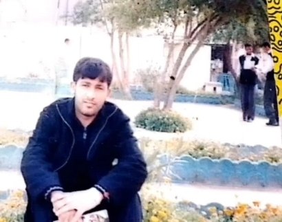 سأقتنص اللحظه الشارده
وأعطر شرودي بمساحات 
القلب الراكض أليكِ.