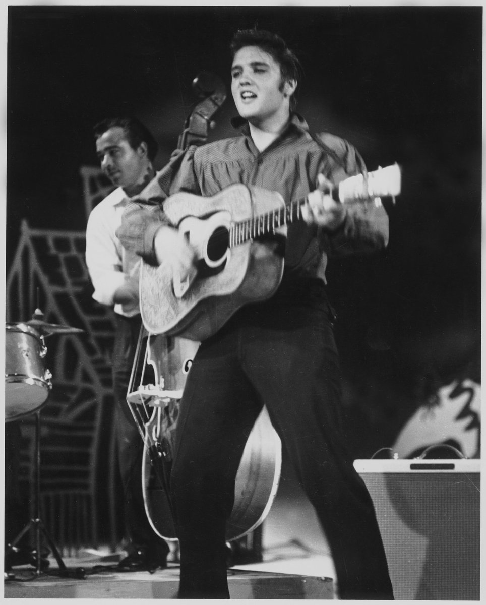 Elvis was incredible at balancing his stardom with family, friends, and fans. He knew how to take the good with the bad while aiming to better himself.

#ElvisPresley #Icon #Stardom #Fans #Career #Music #ElvisLegacy #Lifestyle