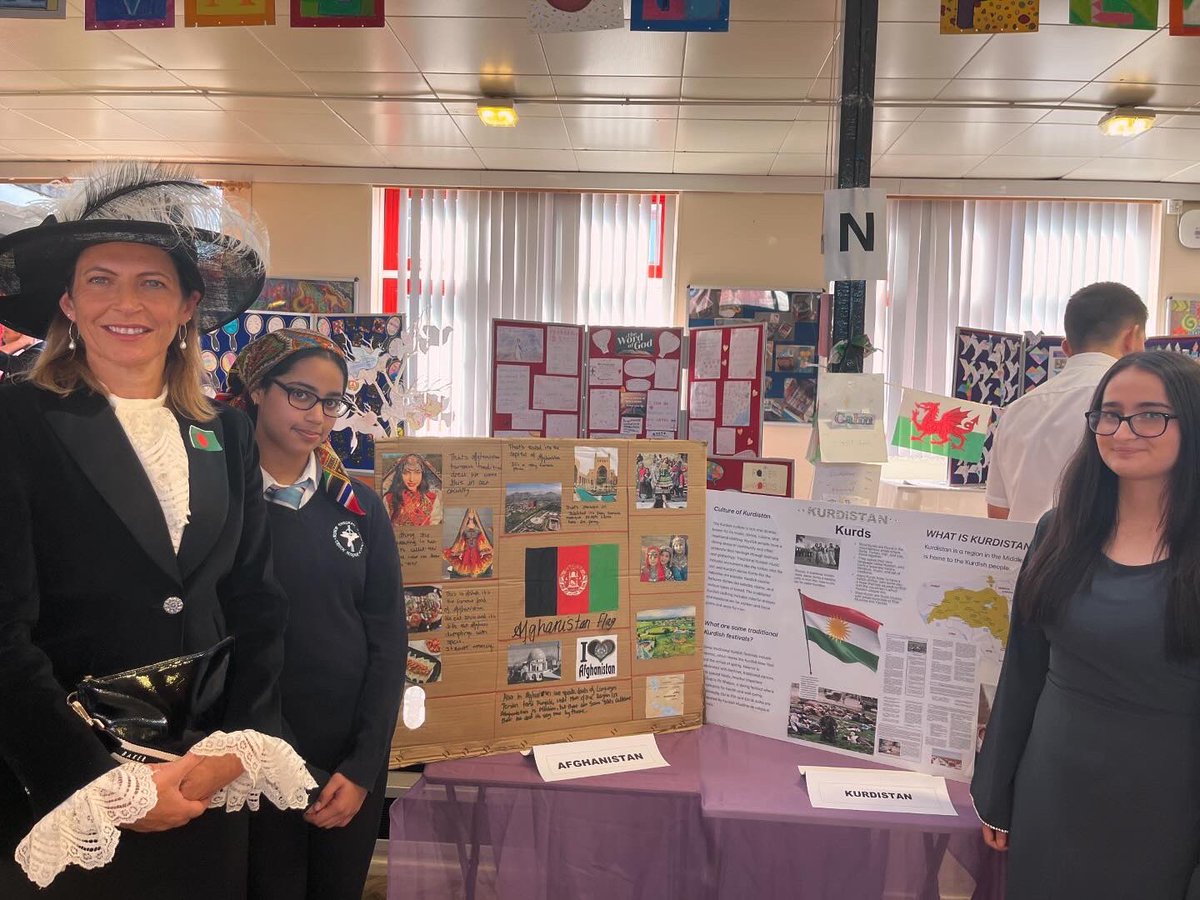 HSofWestGlam's tweet photo. 🤩 Delighted to be at Bishop Vaughan School’s Festival of Peace today where the unifying message of peace rang out🕊️
Beautiful costumes,singing and pupils displays of their heritage.Vibrancy, energy and colour abound. 🙏for inviting me @highsheriffs with Lord Mayor and Deputy LL https://t.co/n1dX3zttHf