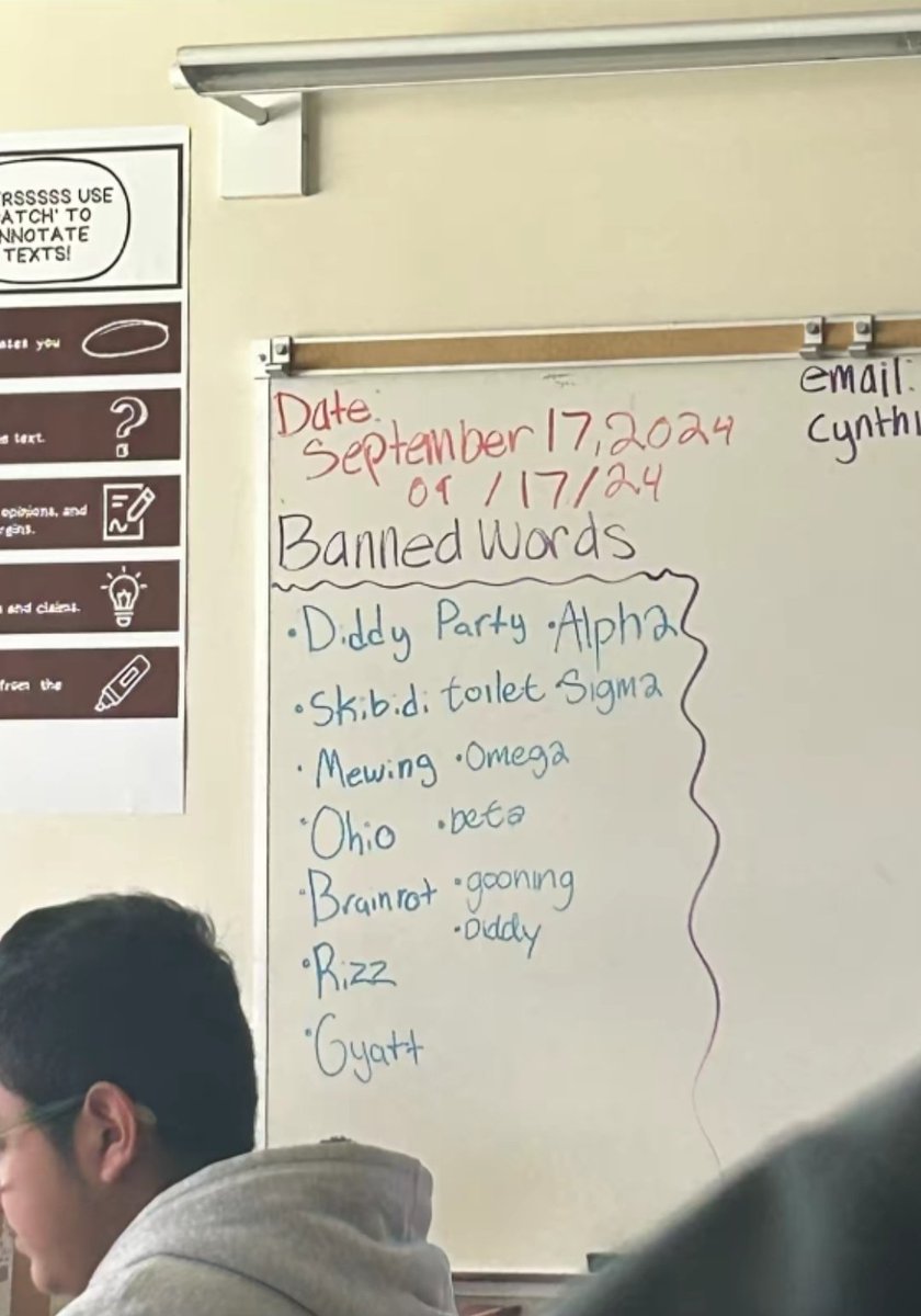 Teacher be trippin bruh🤦🏼‍♂️🤦🏼‍♂️