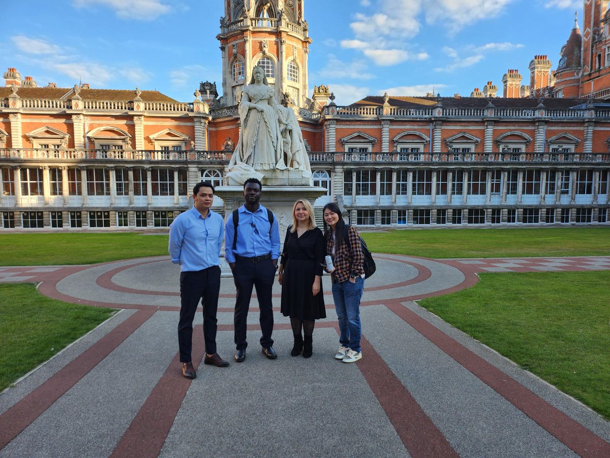 Thank you to Dr. Uche Onyekpe &amp; Antony Cousins for their inspiring talks on #ResponsibleAI in #Search and AI's future in #marketing &amp; #communications! Huge thanks to all the participants who made this event a success. 🙌 #DOSseminar #RHUL #AI #SearchGenerativeExperience