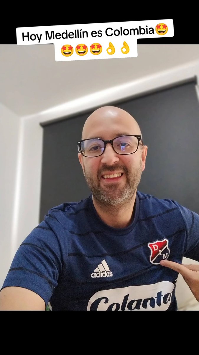 yonatanpolitica's tweet image. Hoy toda Colombia apoyando al Medallo @DIM_Oficial @Sudamericana Vamos ❤️💙 por la otra mitad de la gloria🗣️🗣️🗣️ #DIM #rxn #Colombia