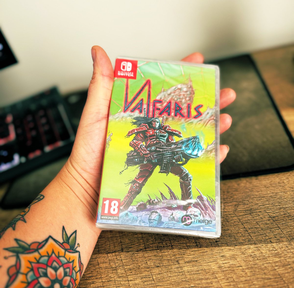 5 year anniversary of Valfaris is around the corner! 🤘

If you wanna win this physical edition be cool and do the following:

🤘like &amp; retweet
🤘follow 
🤘tag a buddy

(accounts that only enter giveaways will be tarred and feathered - winner notified by DM 24th September)
