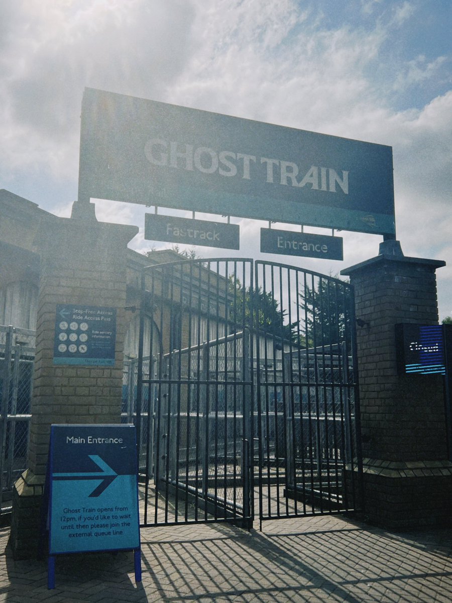hit 60 trains to chapel station today 🚇