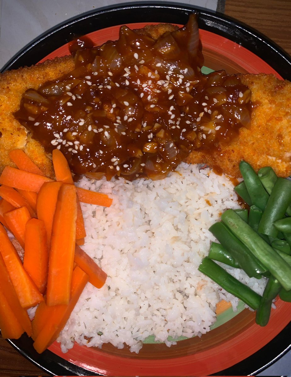 firstloginnnn's tweet photo. Homemade😋😋😋 https://t.co/7ilBSYCg8n