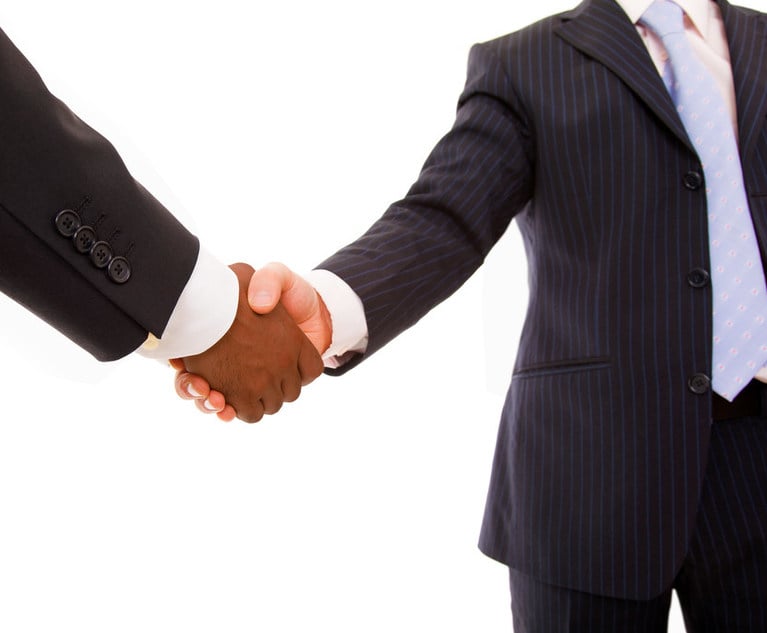 Deal Watch: Mega M&amp;A Bounces Back, as NY Law Firms Lead Recent Big Deals dlvr.it/TDP2FJ