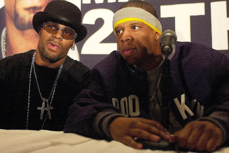 mannypul8r's tweet photo. @mamajoycewighoe @hndrnxnick @ayywalker remember when the diddy rumors were “just speculation”? the harvey rumors? the r kelly rumors?
here is jay-z speaking about meeting beyoncé as a CHILD. notice how he doesn’t say, “no, she was a child.” he’s smirking, like a pedo. a grown man nearing his 40s mind you. https://t.co/7HVZtQCgCT