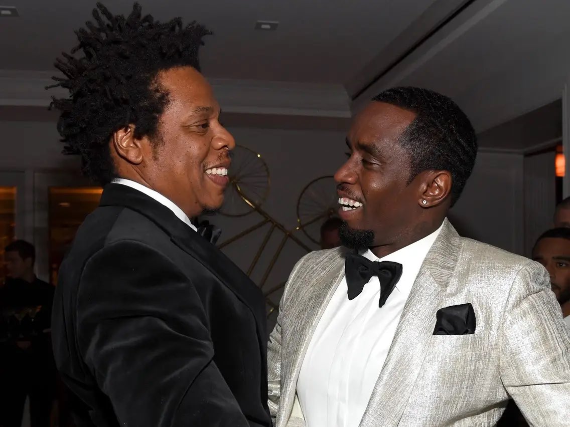 mannypul8r's tweet photo. @mamajoycewighoe @hndrnxnick @ayywalker remember when the diddy rumors were “just speculation”? the harvey rumors? the r kelly rumors?
here is jay-z speaking about meeting beyoncé as a CHILD. notice how he doesn’t say, “no, she was a child.” he’s smirking, like a pedo. a grown man nearing his 40s mind you. https://t.co/7HVZtQCgCT