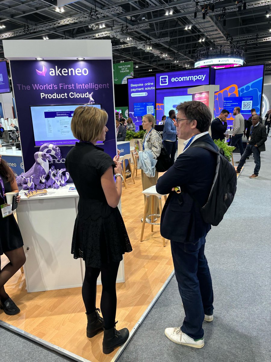 akeneopim's tweet photo. What an incredible first day at the #eCommerce Expo &amp; Awards!🚀 Alongside our parters, @algolia, @commercetools and @Contentstack, it was a great day of networking and helping businesses gain new insights to enhance their tech stack to future-proof their business. #eCommerceExpo https://t.co/Sqm5LCBLbj