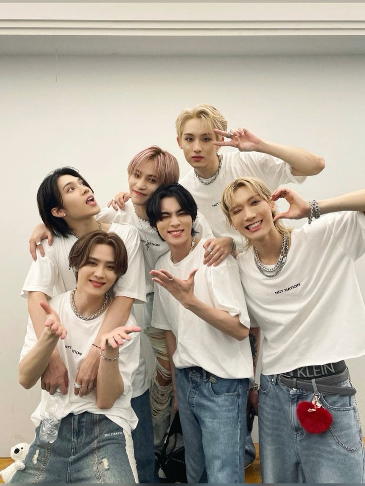 spiderjieee's tweet photo. @dearwayvid semoga kali ini aku dapat rezeki bisa bertemu WayV ku sayangπ₯Ίπ₯Ίπ«³π»π«³π»
aku beneran pengen banget denger lagu WayV secara langsung di konser, pengen teriakin nama WayV terutama winwin yang kencengπ₯Ίπ₯Ί
semoga rezeki aku ya, Aamiin Ya Allah π€²π»π€²π»
#CebanForWayV https://t.co/VCy5WGmPE9