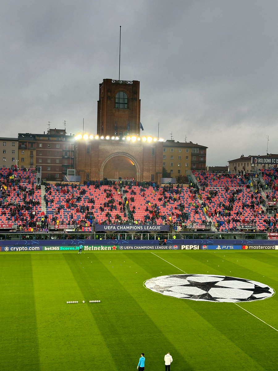 Get Italian Football News (@_gifn) on Twitter photo Get Italian Football News' <a href="/JosephMichaelOS/">Joseph O’Sullivan</a> is at Bologna's Champions League clash against Shakhtar Donetsk!
Stay tuned! Get Italian Football News' <a href="/JosephMichaelOS/">Joseph O’Sullivan</a> is at Bologna's Champions League clash against Shakhtar Donetsk!
Stay tuned!