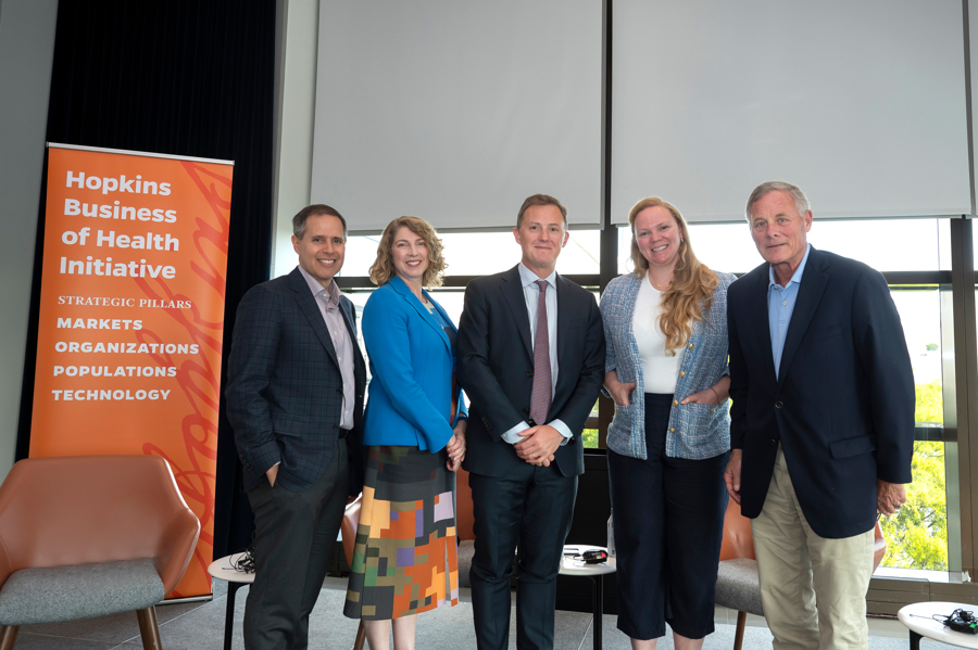 Hopkins Business of Health Initiative (@jhu_hbhi) on Twitter photo The insights from the <a href="/JHU_HBHI/">Hopkins Business of Health Initiative</a> Nexus panel on cultivating trust in our health system with panelists Former US Sen. Richard Burr, <a href="/LaurenTaylor_LT/">Lauren A Taylor</a>, and @EconDarden and moderator <a href="/MelindaBBuntin/">Melinda B. Buntin</a> continue to echo in the hallways.
Some takeaways in thread. hbhi.jhu.edu/news/cultivati… The insights from the <a href="/JHU_HBHI/">Hopkins Business of Health Initiative</a> Nexus panel on cultivating trust in our health system with panelists Former US Sen. Richard Burr, <a href="/LaurenTaylor_LT/">Lauren A Taylor</a>, and @EconDarden and moderator <a href="/MelindaBBuntin/">Melinda B. Buntin</a> continue to echo in the hallways.
Some takeaways in thread. hbhi.jhu.edu/news/cultivati…