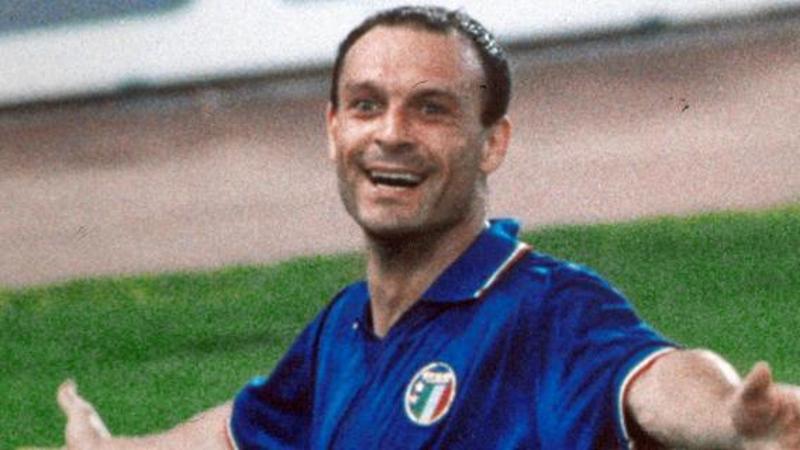 Ciao Totò. Grazie per le emozioni, per averci fatto sognare, per averci regalato le notti magiche di Italia '90 e un calcio che non si vede più. 💔
#TotòSchillaci #RestInPeace #ricordi