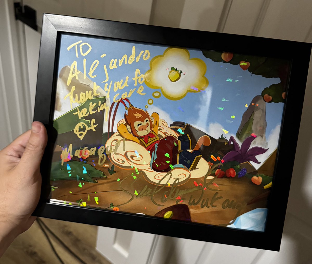 KaggyFilms's tweet photo. This past weekend got to properly talk to @SeanSchemmel! 

Talked about Lego Monkie Kid and he called me Wily Wonka because of my hair 🤣

It was an absolute pleasure and thank you for this Wukong print 🥹 https://t.co/ABfqB8QHkP