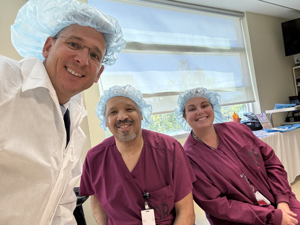 timpawlik's tweet image. A very big THANK YOU 🙌 to all our @OhioStateSurg @OSUWexMed @OSUCCC_James Surgical Technologists. Happy National #surgical #technologists week!! We celebrate all that you do to ensure outstanding care for our patients in &amp;amp; out of the OR! #Gratitude #Team @AST_SurgTech @NBSTSA