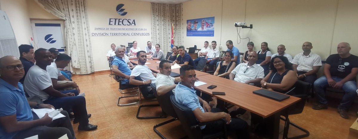 EtecsaCfgos's tweet image. Se realizó hoy el Fórum por la Innovación de la División Territorial @ETECSA_Cuba Cienfuegos. Con más de 30 trabajos presentados en 4 comisiones y donde estuvieron presente varias áreas de la empresa, como invitados especiales tuvimos a miembros de la #UIC y #OSRI #30AñosContigo