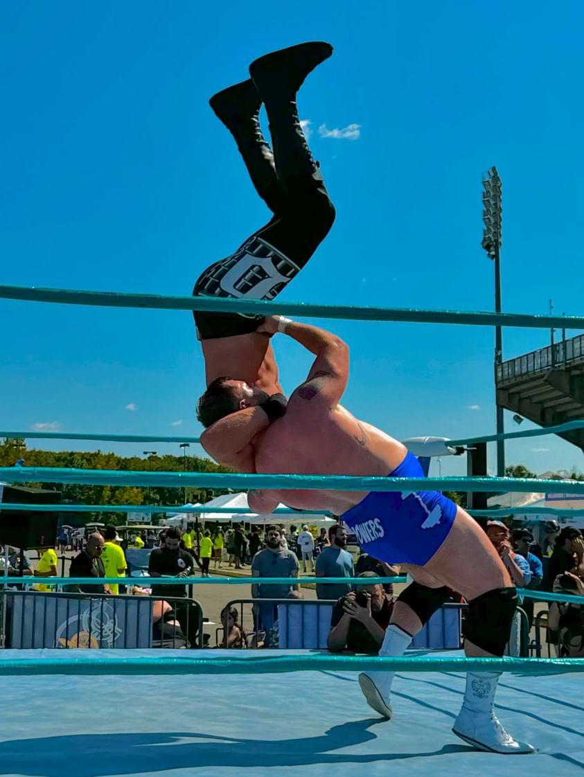 TheKenPowers's tweet photo. In the shadow of my alma mater, throwing Dijak around like an Atlas stone!
📷 @ayyditullio @PlanetProlive
.
.
.
.
#wrestling #weightlifting #strongman #thepowerfulone #polishpowerhouse #suplex #polishpower #truepower #Genesis #uconn https://t.co/OWBJU1srSC
